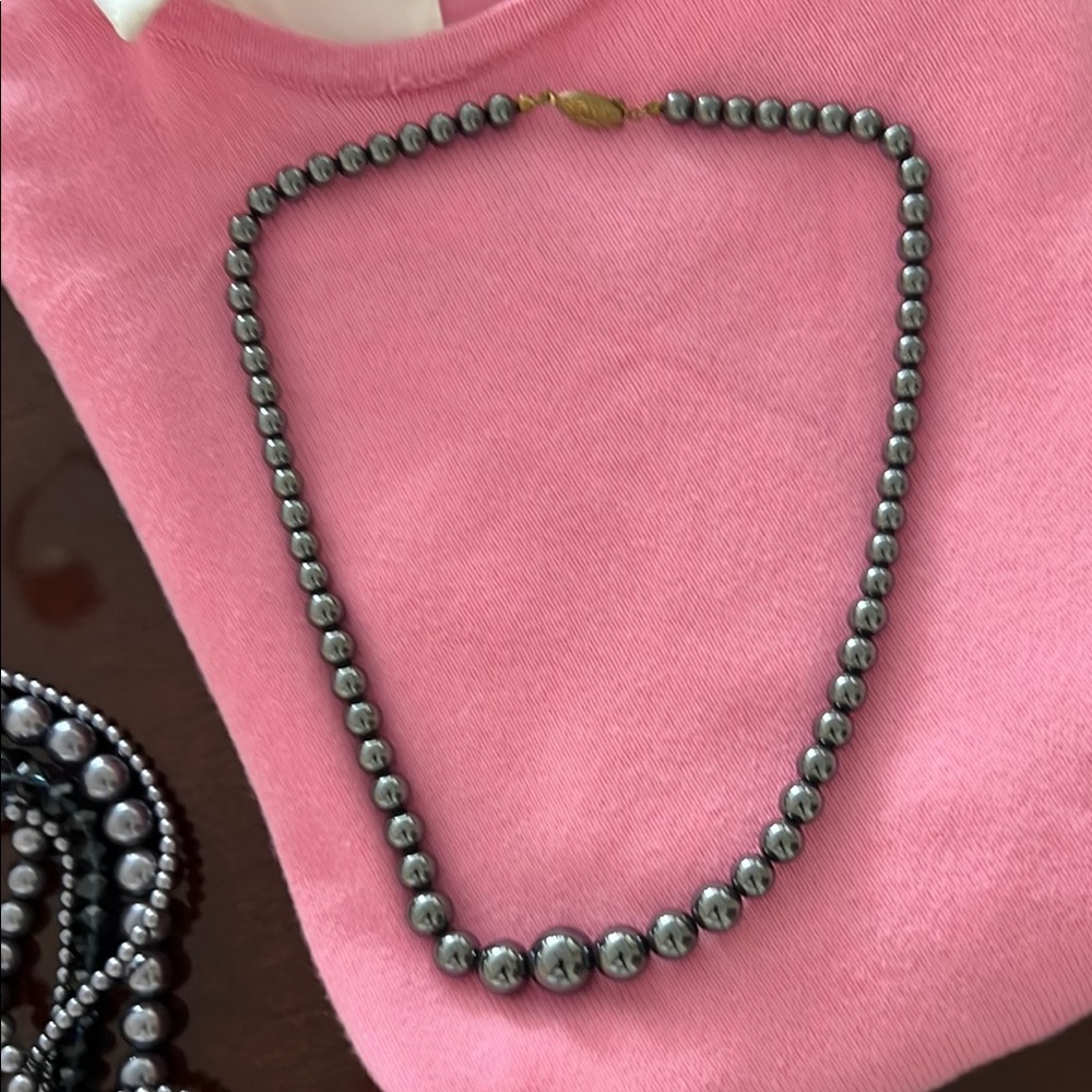Elegant Hematite Necklace